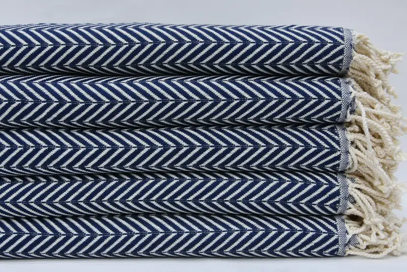 Lightweight towel, Turkish Towel USA, 70x40 Cotton Zig zag Towel, Embroidered Turkish Towel, Best Friend Gift Ideas, Bachelorette Party Decorations - 1