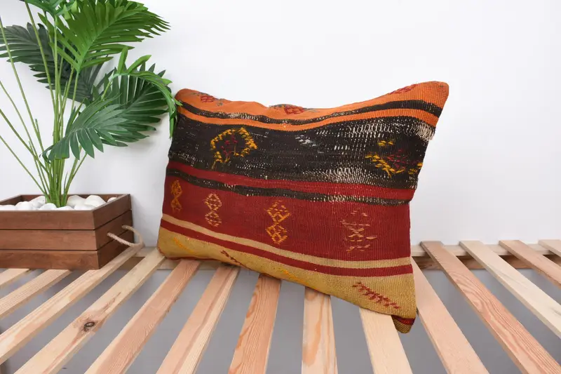 Neutral Pillow Sham, 16x24 Red Cushion Case, Cushion Case, Throw Kilim Pillow, Ethnical Kilim Rug Pillow, Boho Pillow Sham Cover - 5
