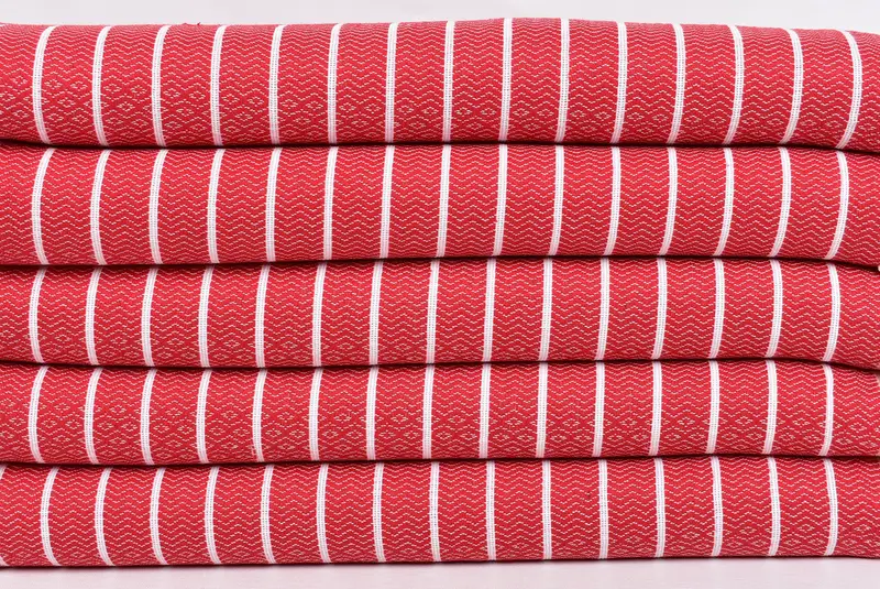 Bridesmaid Gift Towel, Sand-Resistant Peshtemal, Custom Wedding Gift, Personalized Bridesmaid Gift, 70x40 Cotton Striped Towel, Bridesmaid Favors - 2