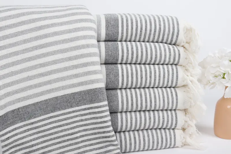 Custom Wedding Gift, Family Gift, 68x40 Cotton Striped Terry Towel, Bridesmaid Gifts, Spa Gift Towel, Embroidered Beach Towel, Quick-dry towel - 1
