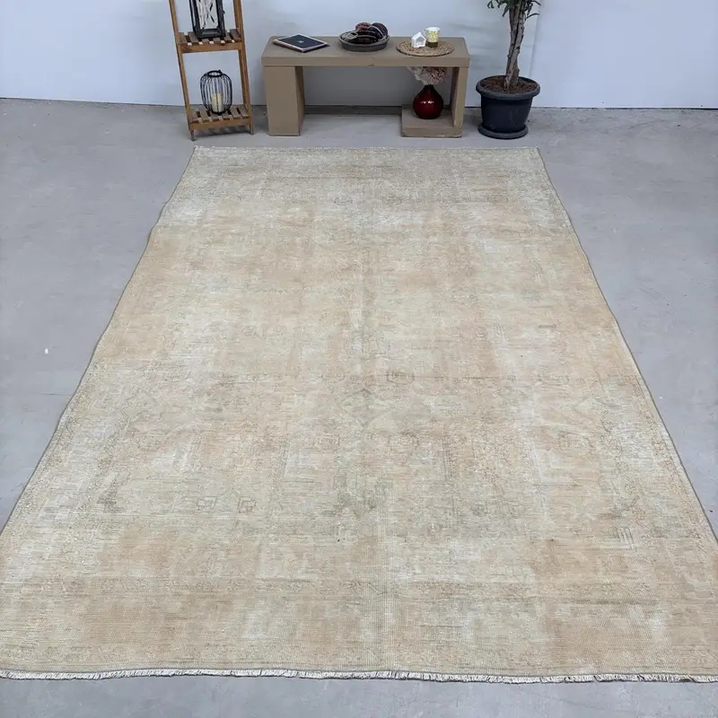7.4x11.5 ft Turkish Rug, Oversize Vintage Rug, Beige Plants & trees Rug - 1