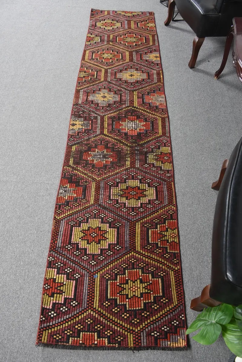 Mor Çiçekli Halı, 2x9,5 ft Zarif Yeşil Paisley Tasarım