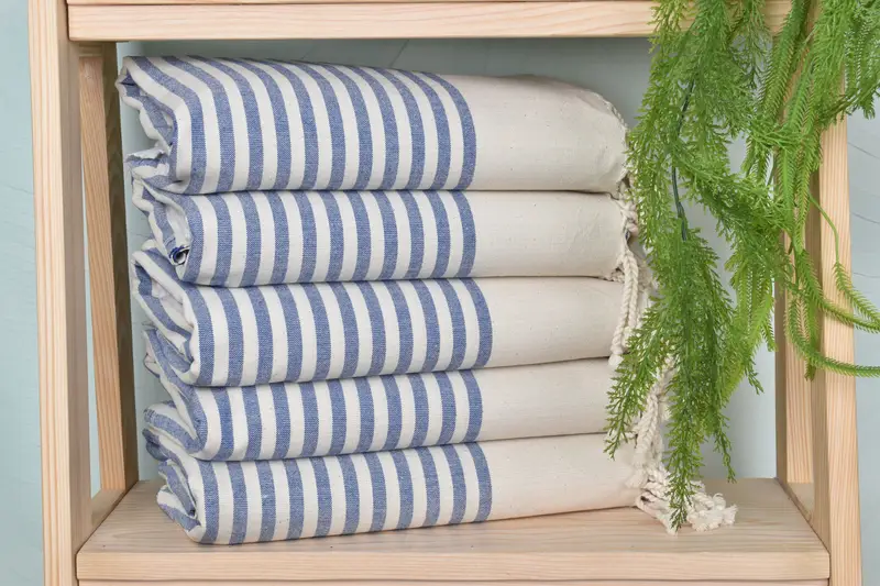 Handmade Gift, Lightweight Turkish towel, Sand-resistant towel, Girls Weekend Getaways Gifts, Best Friend Christmas Gift, 70x40 Cotton Striped Towel - 2