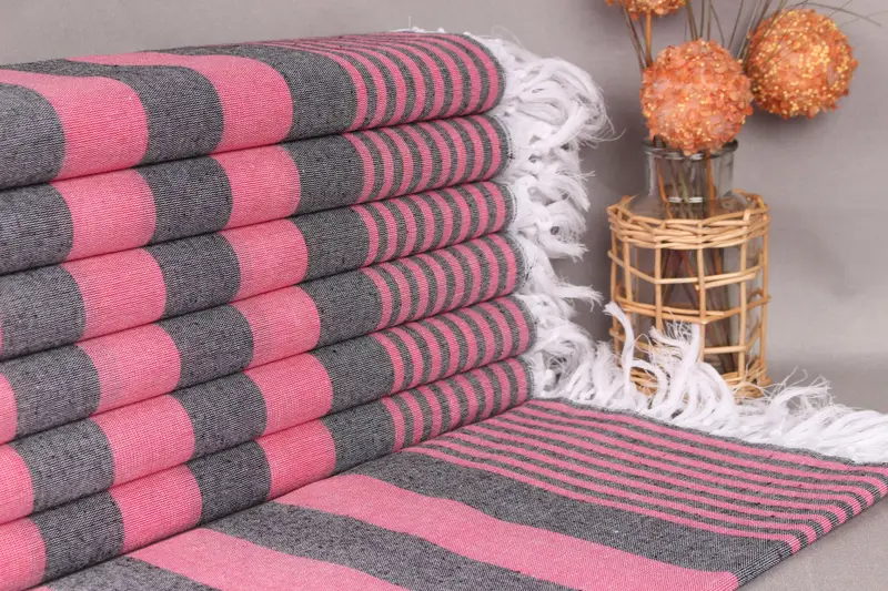 Absorbent Turkish towel, Best Wedding Gift, Bachelorette Party Favors, Welcome Wedding Gift, Quick-Dry Beach Towel, 68x36 Cotton Striped Towel - 1