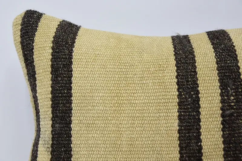 Kilim Pillow Cover, 12x20 Beige Pillow, Pillow Sham, Vintage Pillow, Boho Pillow Sham Cover, Boho Throw Cushion, One Of A Kind Pillow, Rustic Pillow - 2