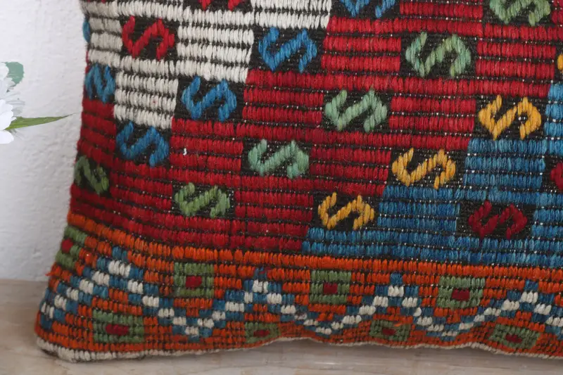 Cushion, Gift Pillow, Custom Cushion, Pillow for Couch, Retro Throw Pillow Cover, 12x20 Red Cushion Cover, Handmade Kilim Cushion - 3