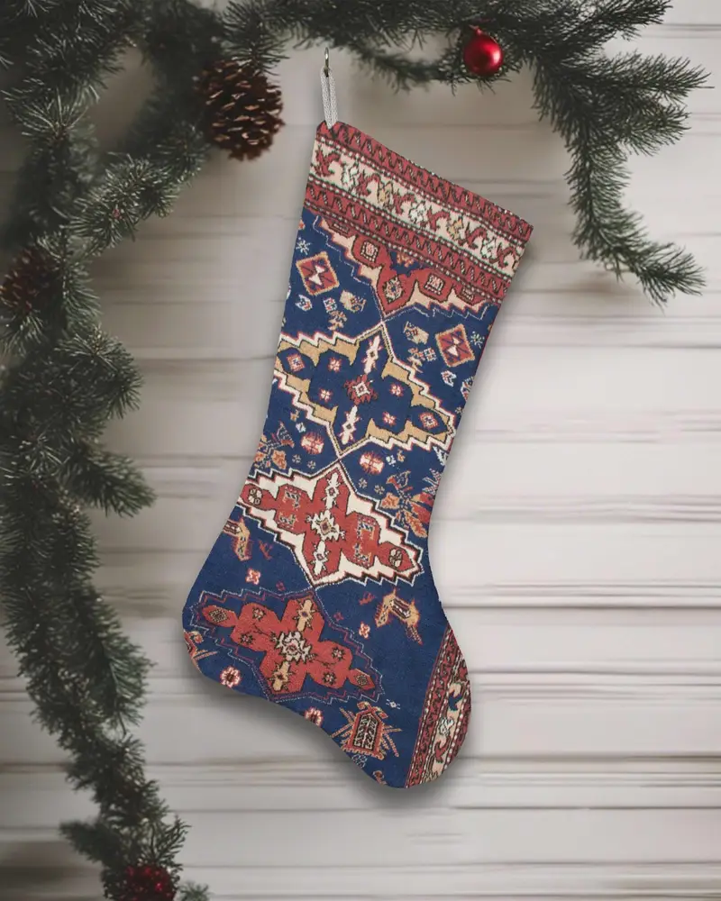 Şenlikli Mavi ve Kırmızı Noel Çorabı, Rahat Pamuk Süs Dekoru