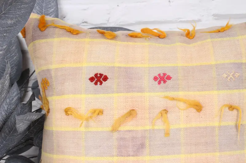 Traditional Pillow Cover, 18x18 Yellow Pillow Sham, Pillow, Boho Pillow, Pillow for Couch, Handmade Kilim Cushion, Ethnic Pillow Cover - 2
