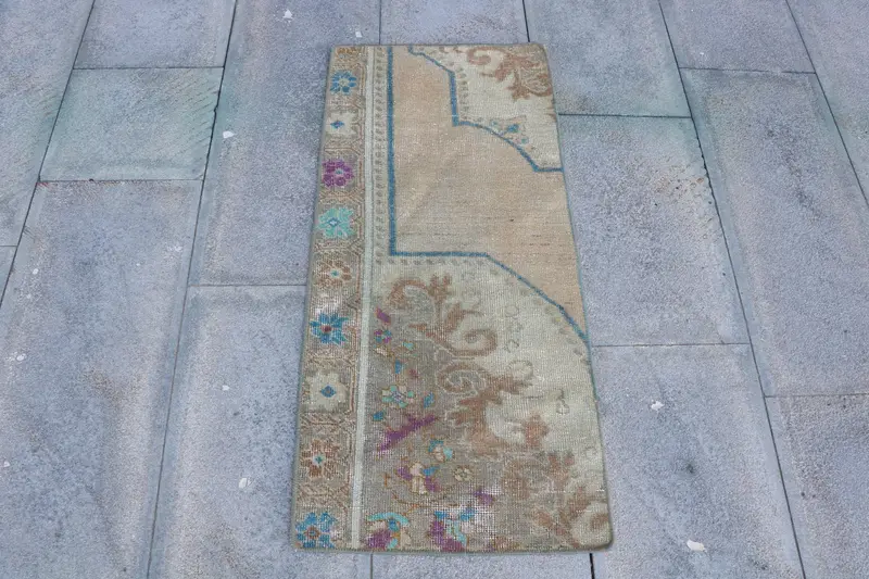 Vintage Small Rug 1.5x3.1 ft, Brown Solid Turkish Wool Rug - 1