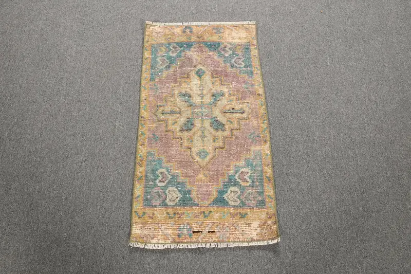 Vintage Small Rug 1.4x2.6 ft, Turkish Oushak Blue Check Wool Rug - 1
