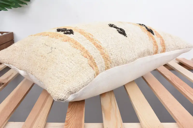 Handmade Pillow Sham, Vintage Pillow, Handmade Cushion, Cushion Cover, 16x24 White Pillow Case, Throw Kilim Pillow, Pillow for Sofa - 6