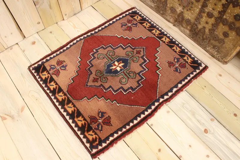 2.2x2.7 ft Vintage Rug, Turkish Small Rug, Red Brown Bordered Wool Rug - 1
