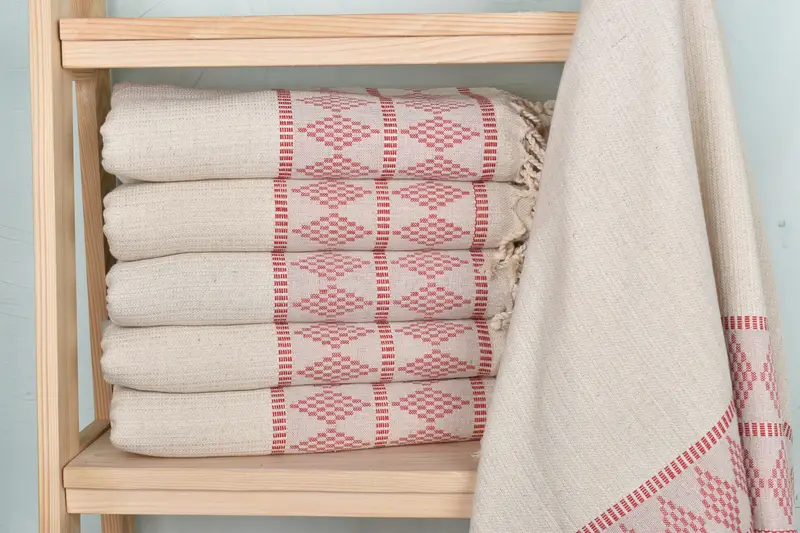 Custom Wedding Gift, Lightweight Turkish towel, 70x36 Linen Kilim Design Towel, Girls Weekend Favors, Wedding Gifts Towel, Home Decor Towel - 1