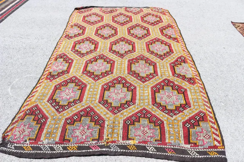 Turkish Vintage Rug, 5.6x9.7 ft Large Rug, Red Kilim Solid Rug - 1