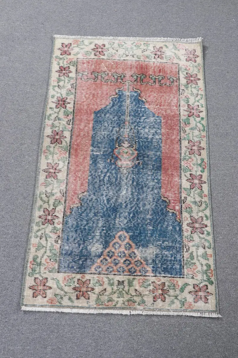 2,1x3,8 ft Blue Rug with Red Animal Print, Unique Design