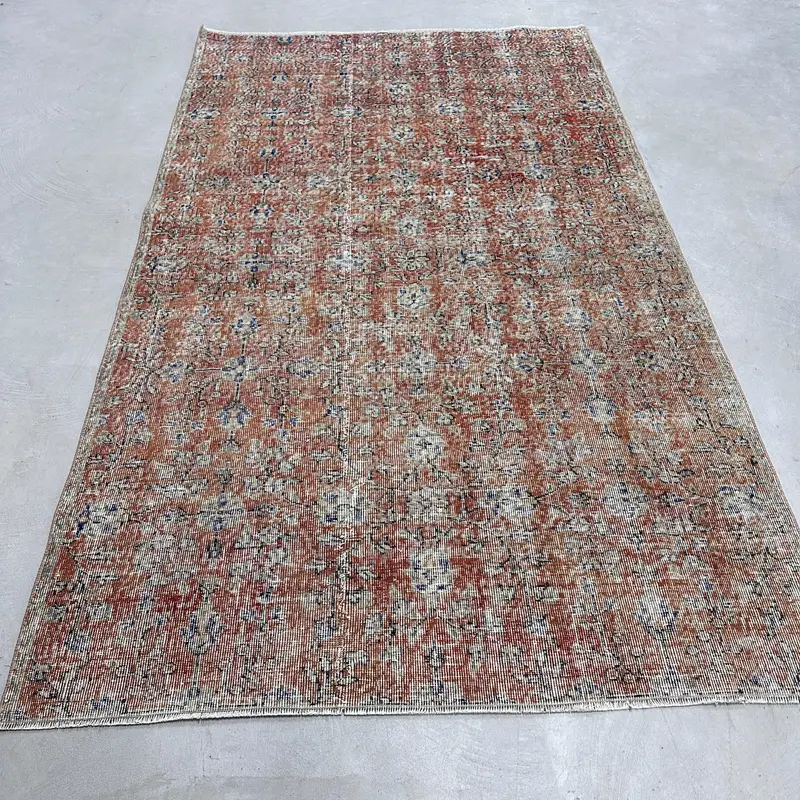 Vintage-Teppich, großer 4,9 x 8,2 Fuß großer türkischer Teppich, braun-blau gepunkteter Wollteppich - 1