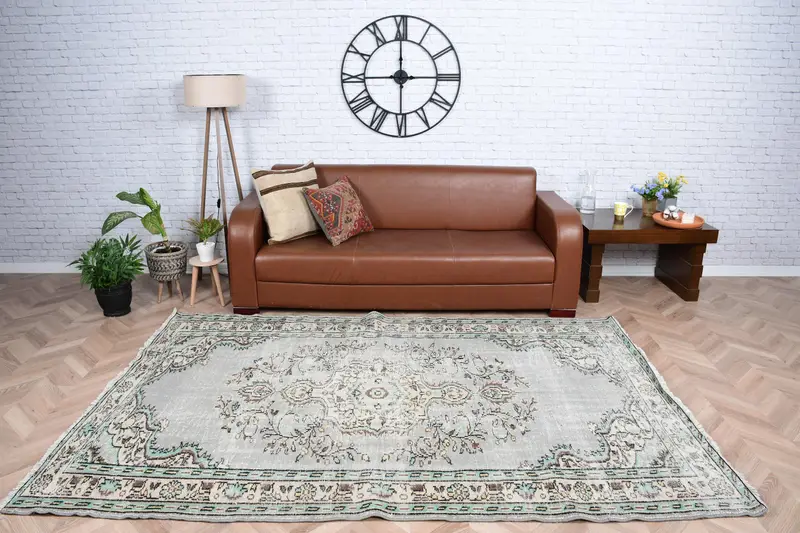 Turkish Vintage Rug, 5.6x8.3 ft Oushak Rug, Gray Large Moroccan Rug - 1