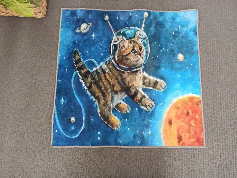 モダンなプリントラグ: 宇宙銀河デザインの抽象的な猫の宇宙飛行士