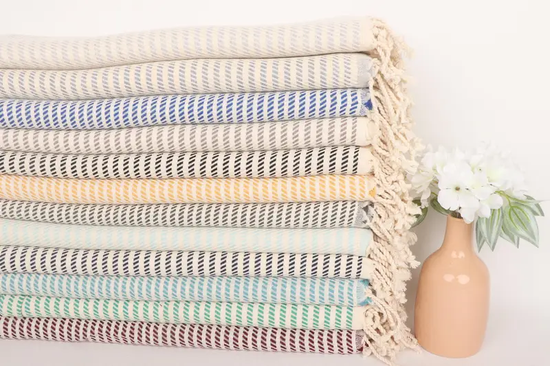 Turkish Hand Towel, Wedding Gift, Summer Gift, Wedding Favors, Decorative Towel, Spa Towel, Bathroom Towel, 36x18 Cotton Polka Dot Towel - 2