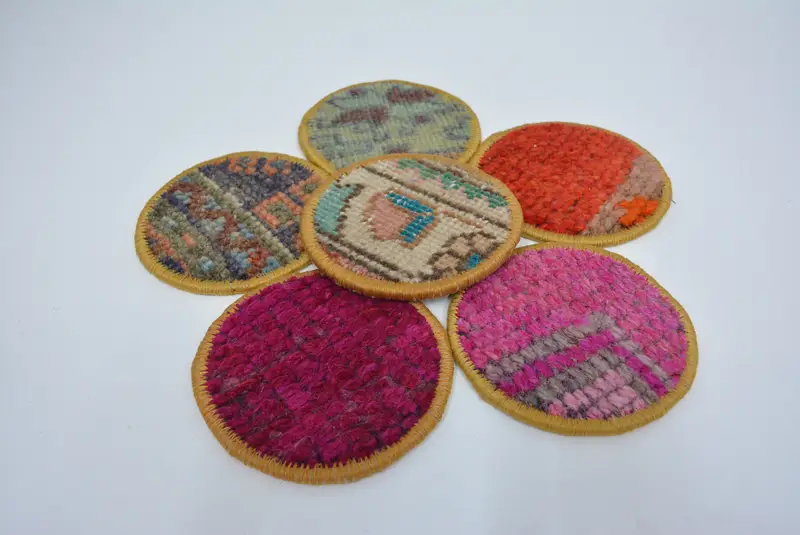 Montaña rusa Kilim tribal, almohadilla de mesa redonda única