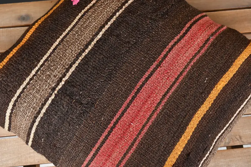 18x18 Red Cushion Case, Boho Pillow, Rustic Pillow Cover, Vintage Kilim Pillow, Square Throw Pillow Sham, Pillow, Turkish Kilim Pillow - 4