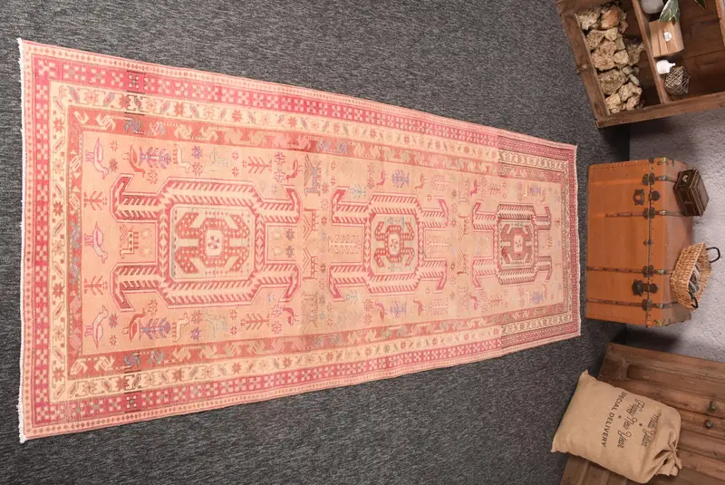 Türkischer Teppich, Läufer 4x9,9 ft Vintage Teppich, beige rosa geometrischer Wollteppich - 1