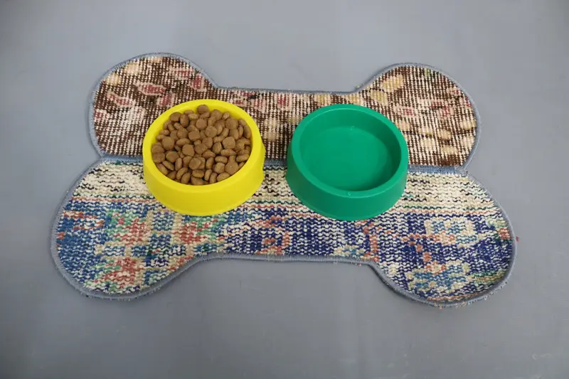 Bone Shape Pad, Blue & Brown Pet Mat with Non-Slip Backing