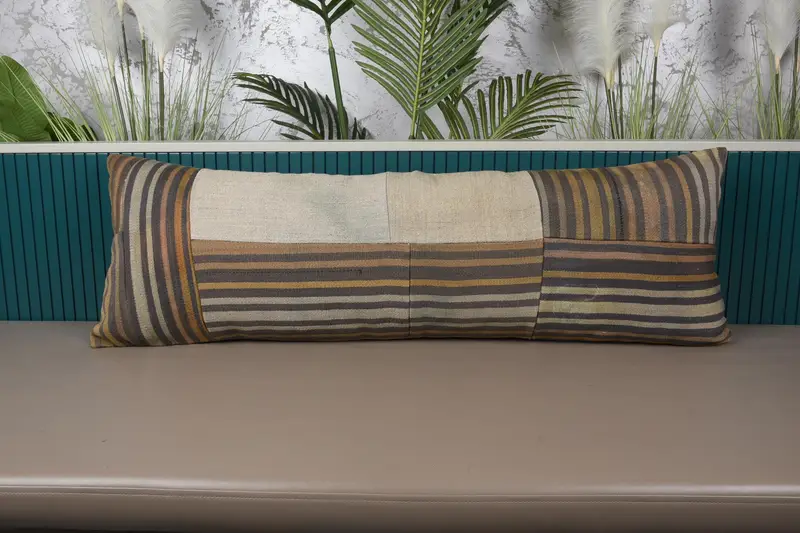 Beige & graues Patchwork-Wurfkissen, handgefertigtes rechteckiges Kissen