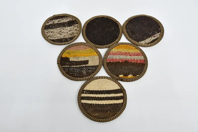 Böhmische runde Untersetzer, braune und beige Tischuntersetzer