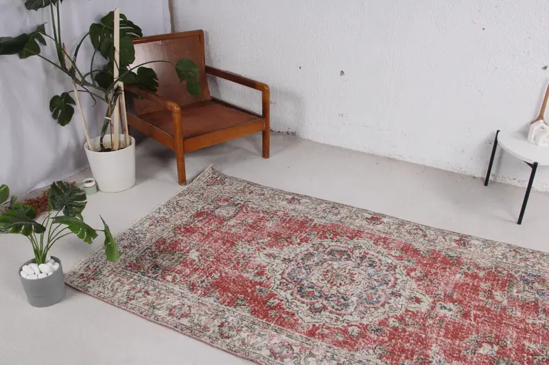 Vintage Alan Halısı 4x7.1 ft, Türk Oushak Kırmızı Puantiyeli Yün Halı - 1