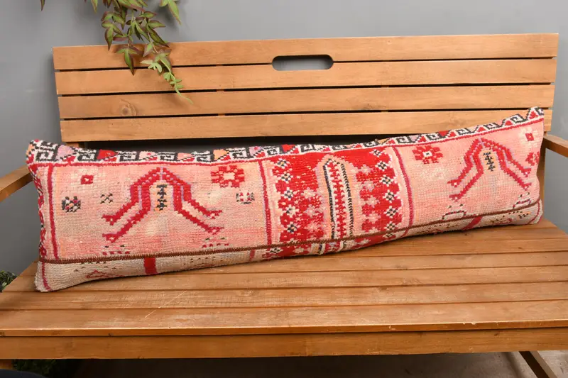 Rot & Rosa besticktes Patchwork-Wurfkissen, handgefertigtes Vintage-Kissen