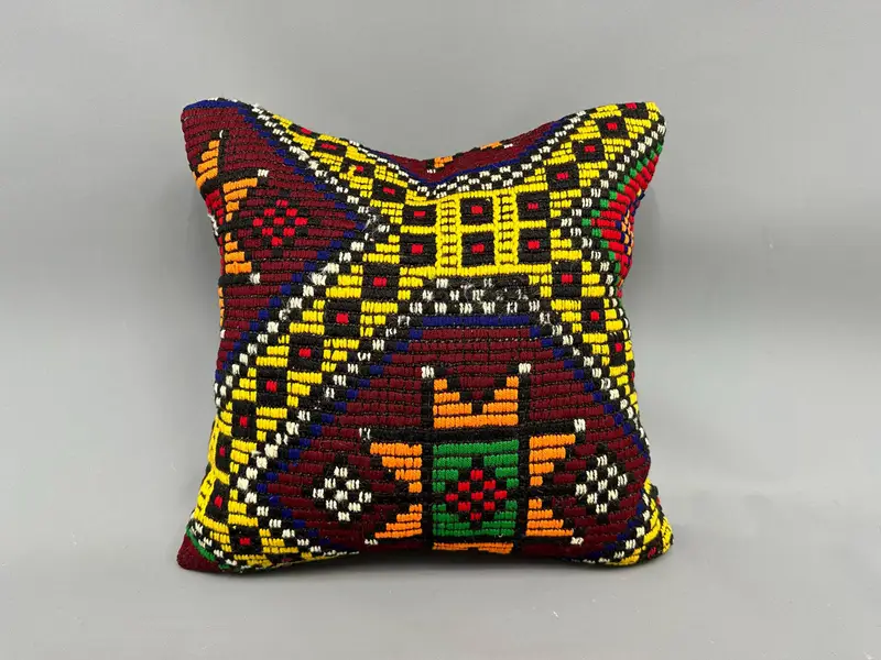 Home Decor Pillow, Muted Pillow Sham, Ikat Cushion Cover, Pillow Cover, Kilim Cushion Sham, 18x18 Red Pillow Cover, Interior Designer Pillow - 4