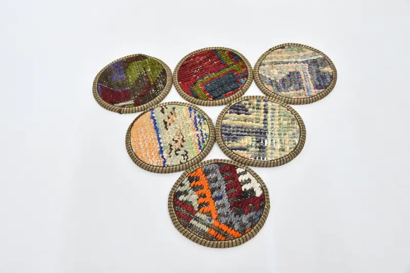 Elegantes posavasos beige y rojos, juego de posavasos de alfombra turca de primera calidad