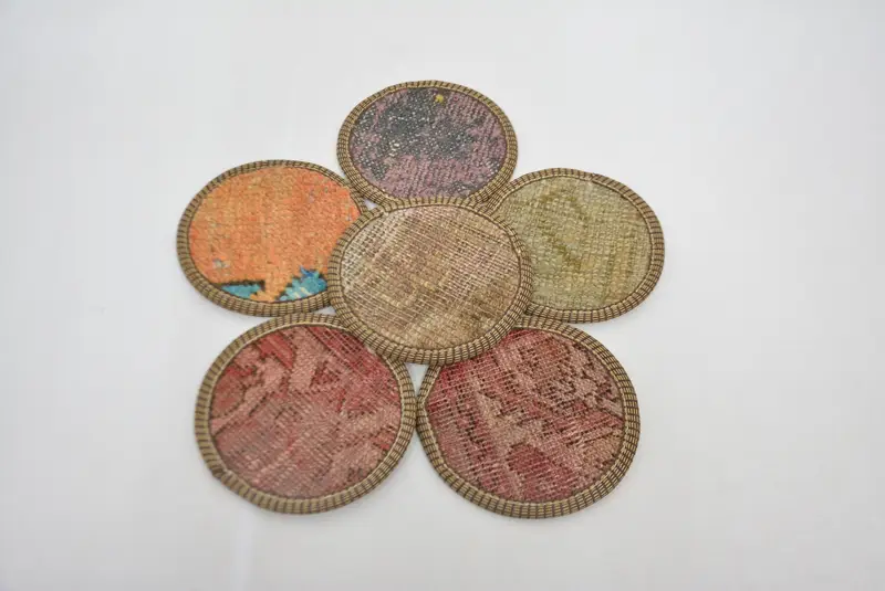 Posavasos redondo bohemio, almohadilla antideslizante naranja y bronce