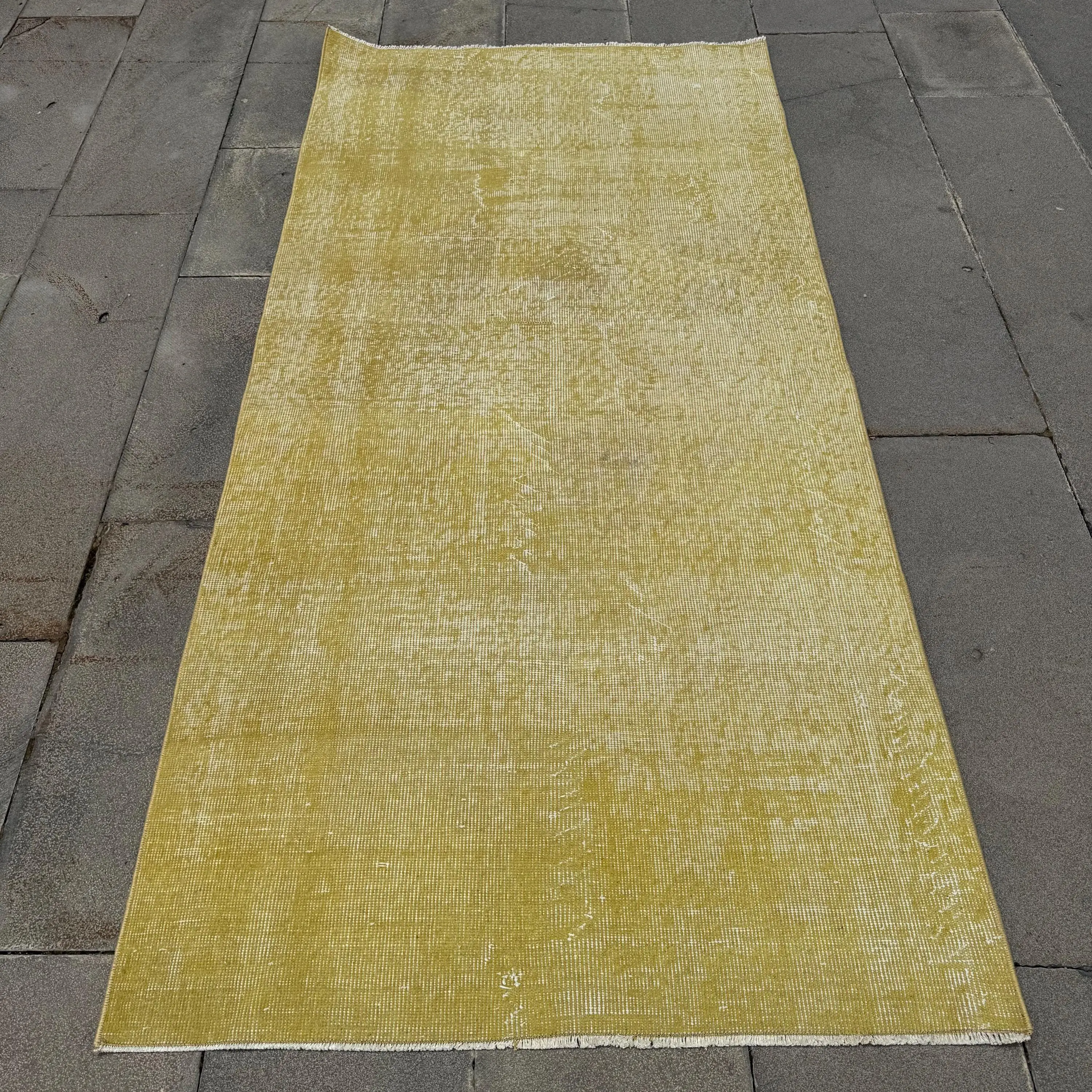 ターキッシュラグ 104x216cm イエローフローラル ヴィンテージラグ - 1