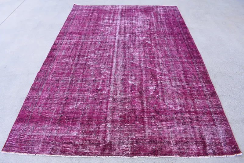 5,7 x 8,5 Fuß großer türkischer Teppich, großer Vintage-Teppich, lila-schwarzer Polka-Dot-Teppich - 1