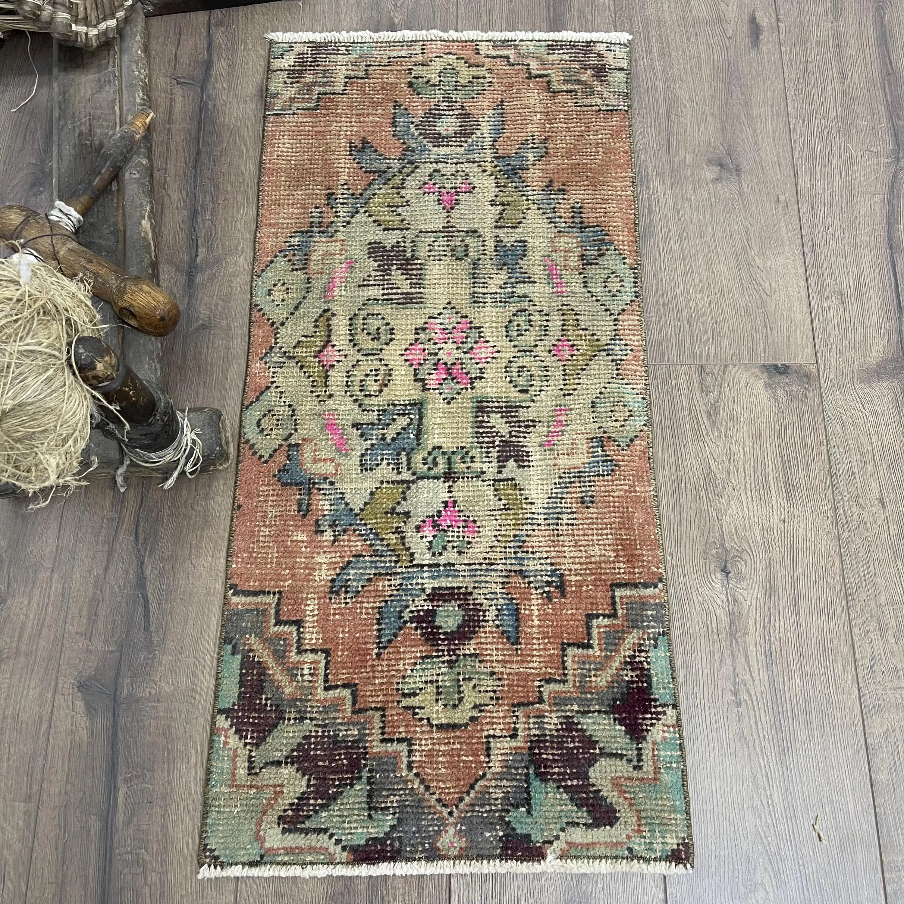 Turkish Vintage Rug, 1.4x3 ft Rug, Brown Plants & trees Wool Rug - 1