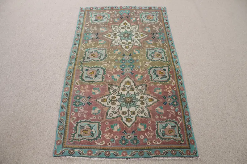 Pembe, Yeşil Hayvan Baskılı Halı, 0,3x5,3 ft Şık Dekor