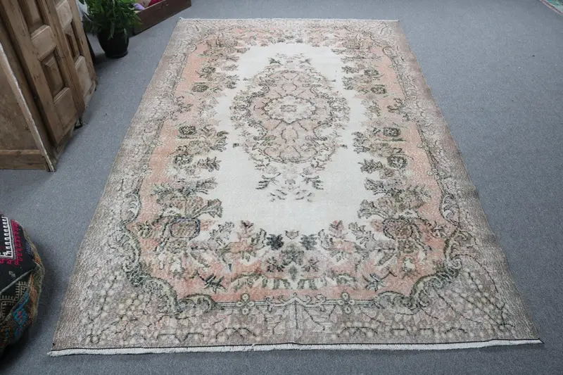 Vintage Türk Halısı 5.4x9.4 ft, Gri Oushak Bordürlü Halı - 1