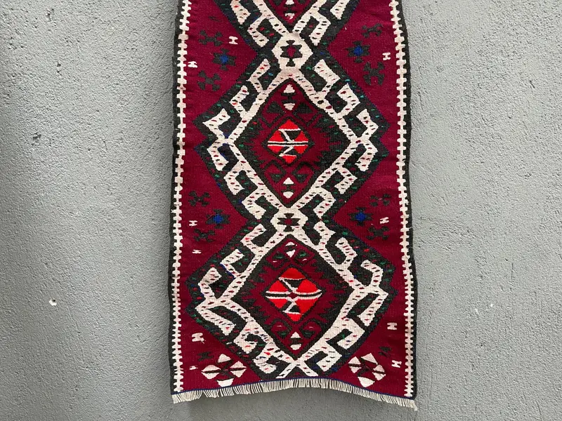 1.6x3.2 ft Vintage Turkish Rug, Small Rug, Red White Camouflage Wool Rug - 1
