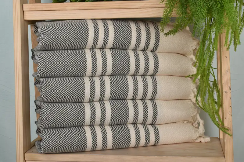 Monogram Turkish Bath Towel, Monogrammed Hand Towel, Personalized Gifts, Wedding Favors, Valentines Day Gift Idea, 36x20 Cotton Herringbone Towel - 1