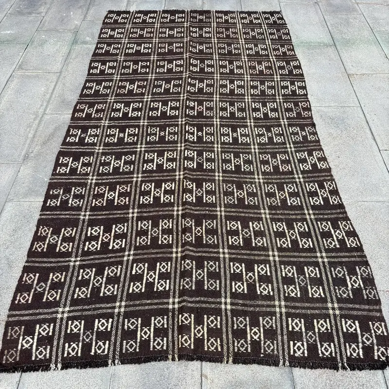 Kahverengi & Bej Halı, 4,5x8,4 ft Çizgili Geometrik Tasarım