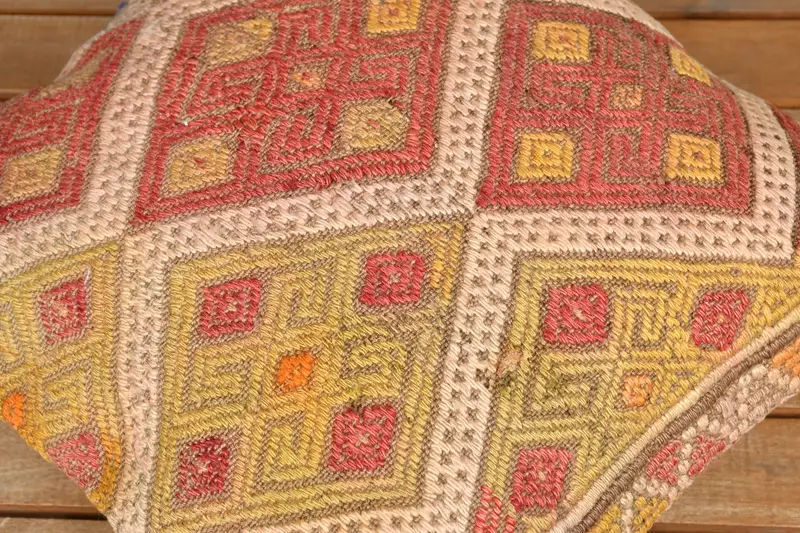 16x16 Red Pillow Case, Knitted Pillow, Pillow for Couch, Car Pillow Case, Ethnical Kilim Rug Pillow, Pillow Case, Gift Pillow - 3