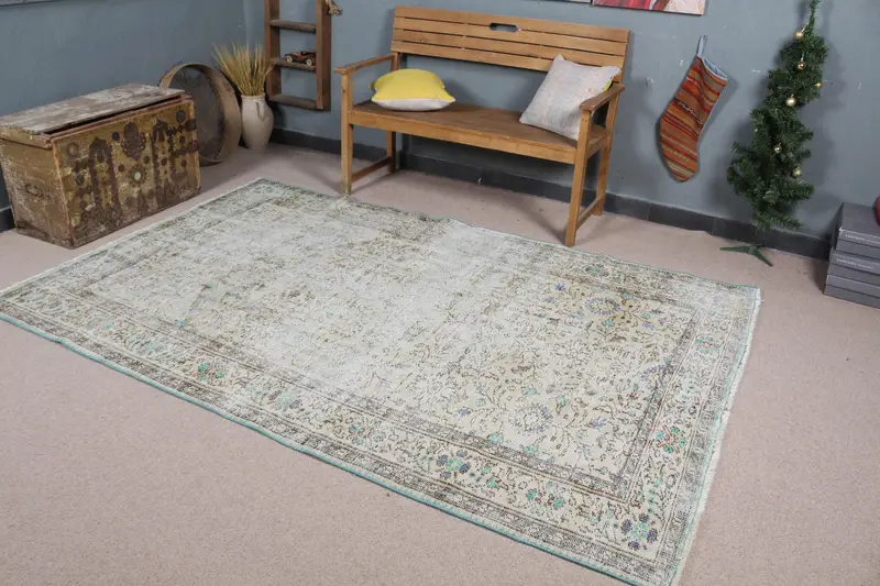 Zarif Bej ve Yeşil Halı, 5,4x8,4 ft Geometrik Çiçek