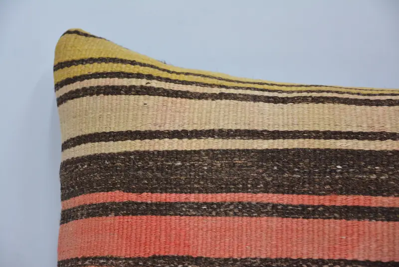 Boho Pillow Sham Cover, Decorative Pillow Sham, Handmade Kilim Cushion, Cushion Cover, Farmhouse Pillow, Kilim Pillow, 16x24 Red Pillow Cover - 2