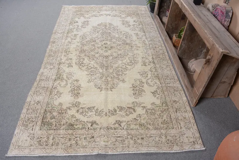 4.9x8.6 ft Turkish Large Rug, Brown Green Vintage Polka dot Wool Rug - 1
