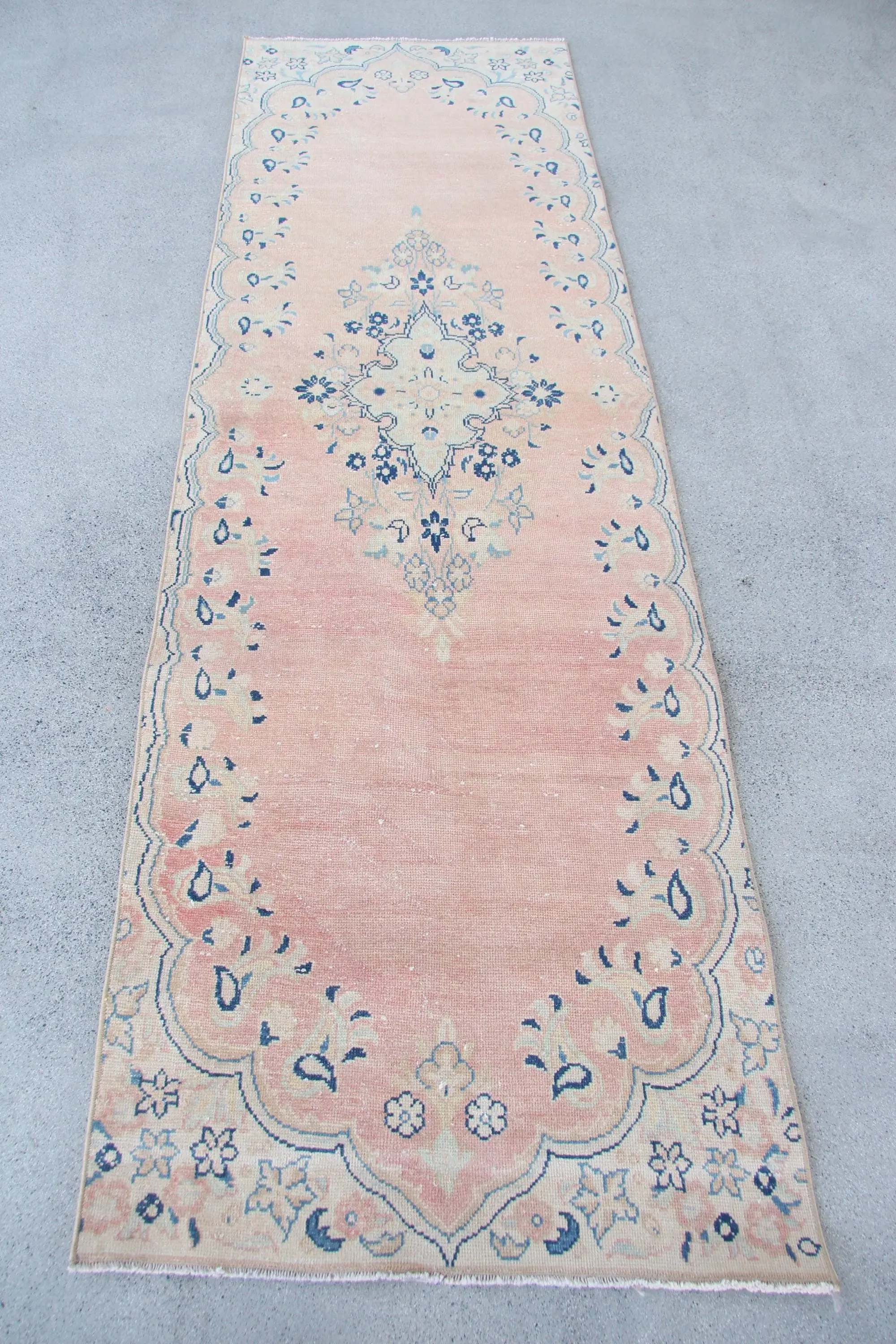 Vintage Türkischer Teppich, 2,8x9,2 ft Teppich, rosa marokkanischer Wollteppich - 1