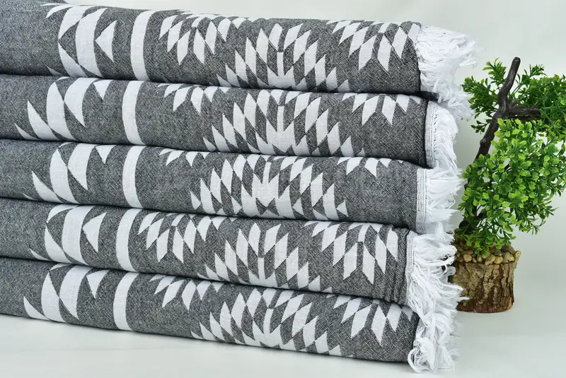 Beach Theme Wedding Gift, Oversized Beach Towel, Wedding Gift For Bride, 84x56 Cotton Kilim Towel, Bridesmaid Gifts, Throw Blanket, Woven Blanket - 4