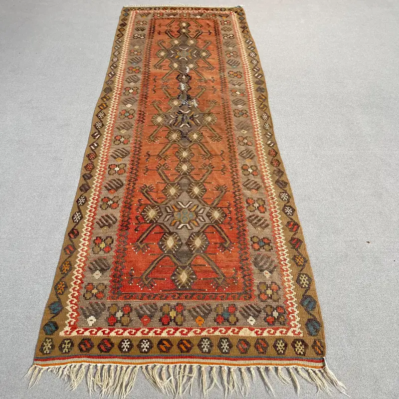 Kırmızı Güneybatı Halısı, 3,2x9,4 ft Gri Vurgulu