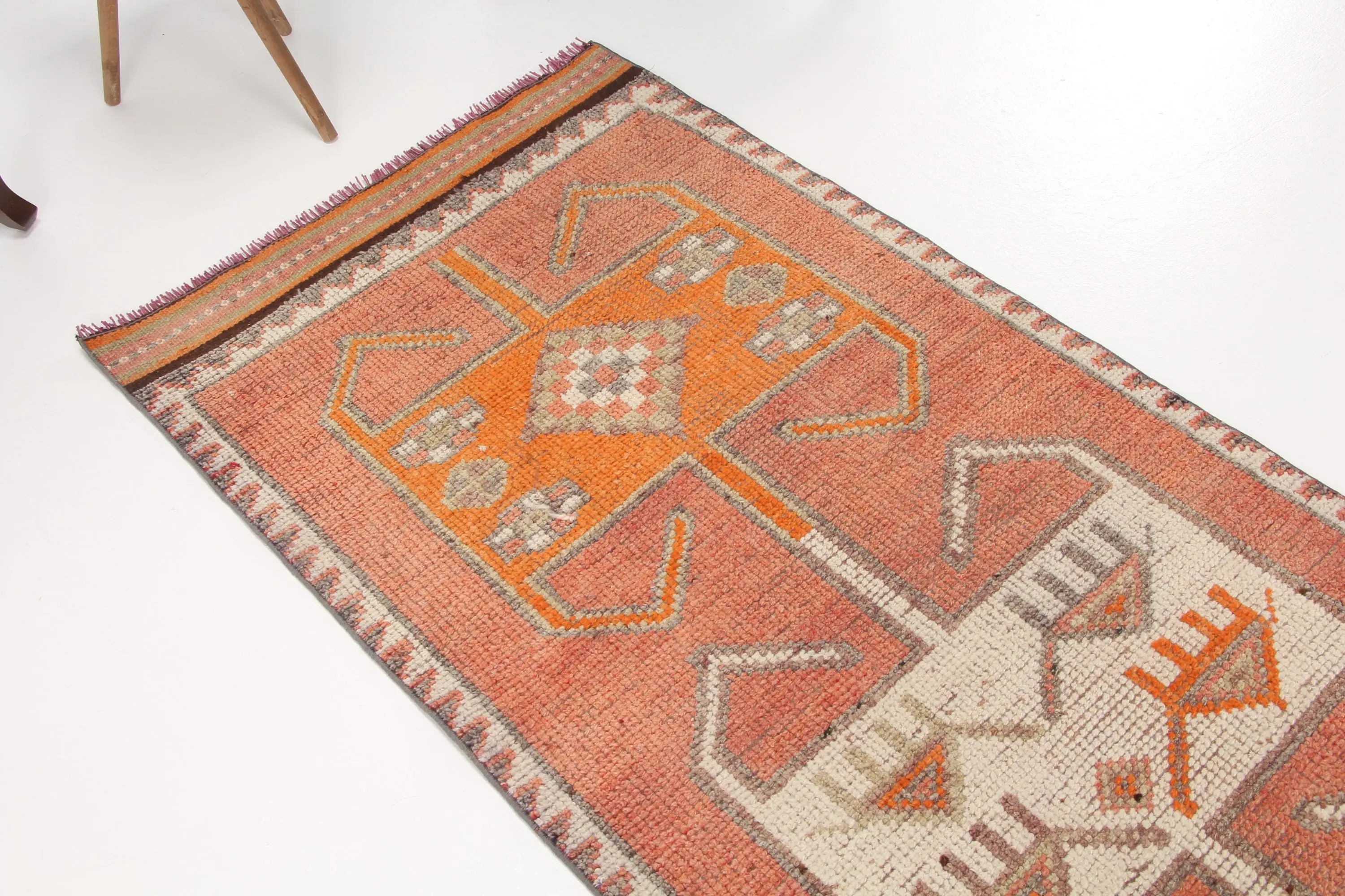 Vintage türkischer Teppich 2,8x10,9 ft, oranger marokkanischer Teppich - 1